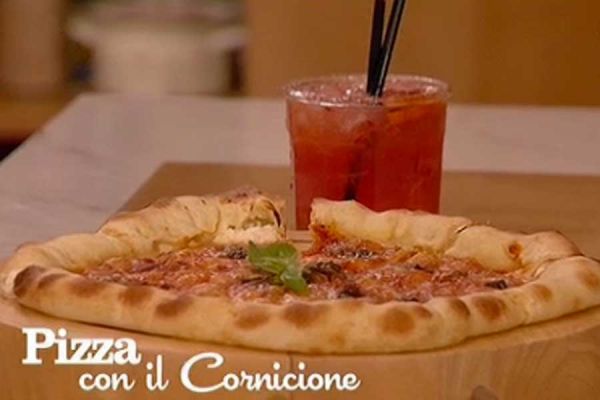 Pizza con il cornicione - I men di Benedetta