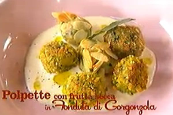 Polpette con frutta secca in fonduta di gorgonzola - I men di Benedetta