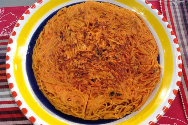 Spaghetti fritti - Anna Moroni