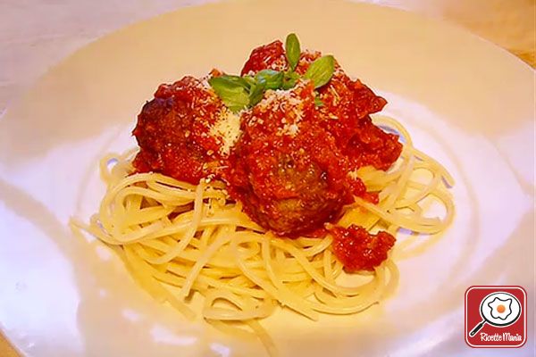 Spaghetti con polpette - Spaghetti and Meatballs