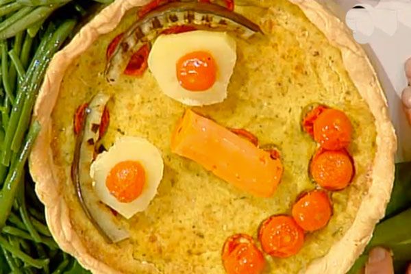 Torta salata al farro con pomodorini e pesto - Sorelle Landra
