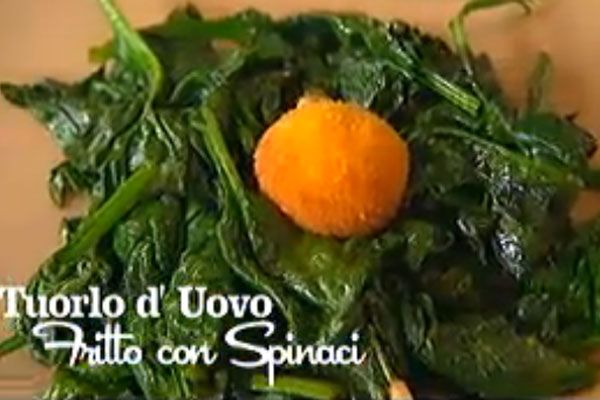 Tuorlo d'uovo fritto con spinaci - I men di Benedetta