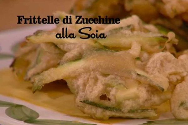 Frittelle di zucchine alla soia - I men� di Benedetta