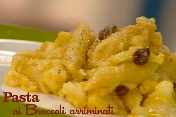 Pasta ai broccoli arriminati  - I men� di Benedetta