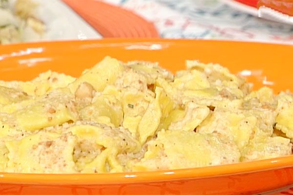 Ravioli al pesto di nocciole e mascarpone - Antonella Clerici