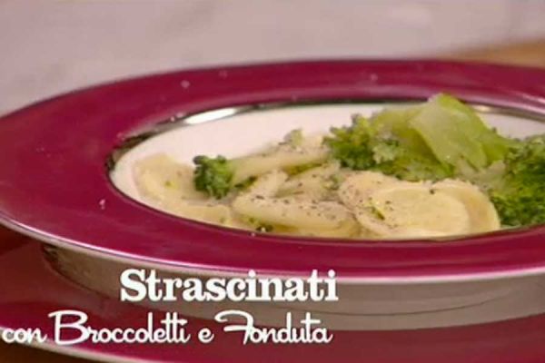 Strascinati con broccoli e fonduta - I men� di Benedetta