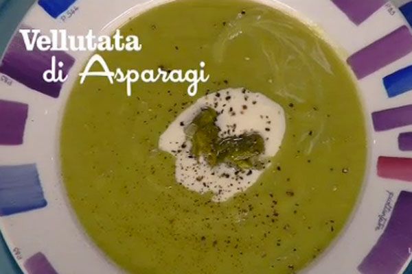Vellutata di asparagi con creme fraiche - I men� di Benedetta
