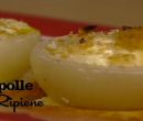Cipolle ripiene con crescenza - I men� di Benedetta