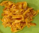 Fettuccine di polenta con rag� di salsiccia - Anna Moroni