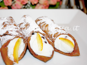 Ricetta Cannoli alla siciliana Cannoli alla siciliana