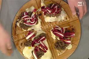 Focaccia con radicchio e morlacco - Gabriele Bonci