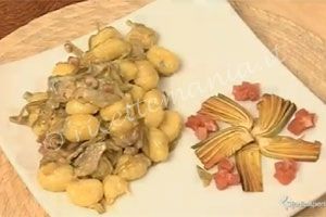 Gnocchi con carciofi, pancetta e gorgonzola - cotto e mangiato
