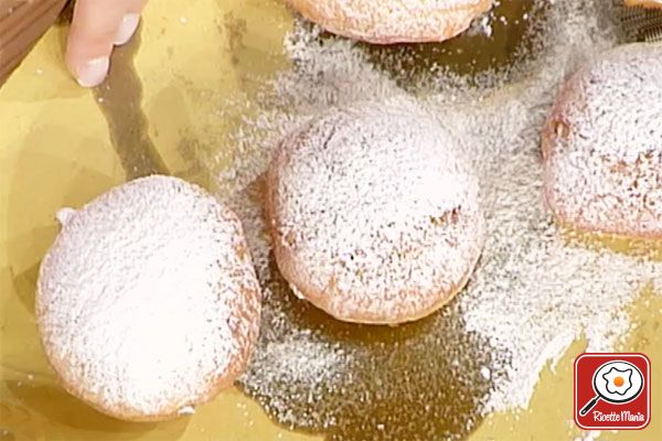 Bomboloni alla versiliese