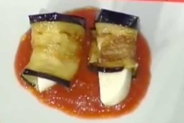 Cannoli di melanzane alla parmigiana