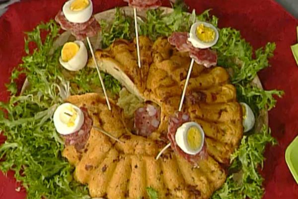 Ricetta Casatiello - Anna Moroni Casatiello - Anna Moroni