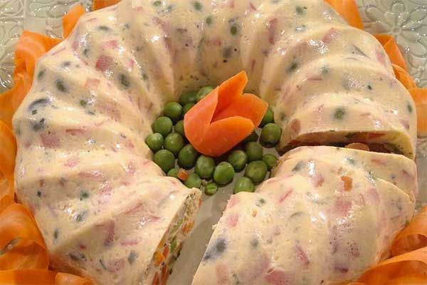 Ricetta Ciambella alla russa Ciambella alla russa