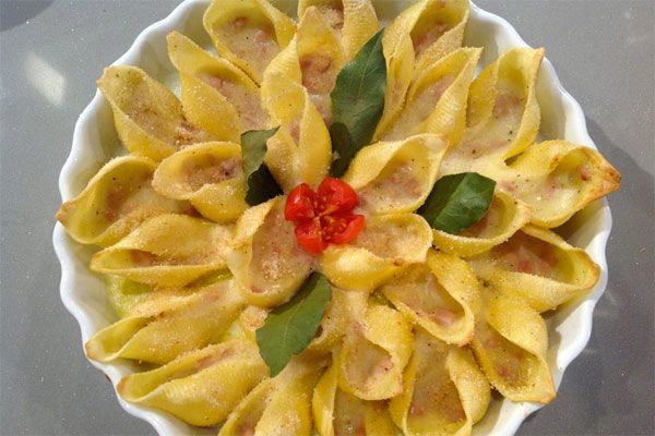 Conchiglioni ripieni di squacquerone e mortadella - Antonella Clerici