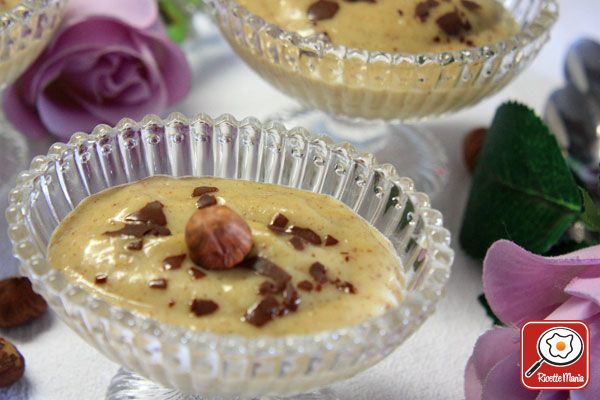 Crema pasticcera alla nocciola