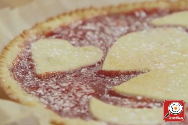 Ricetta Crostata con le formine - Molto Bene Crostata con le formine - Molto Bene