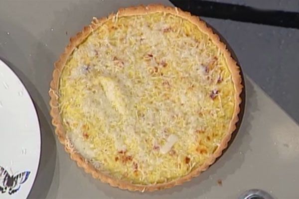 Crostata di cipolla e provolone fondente - Anna Moroni