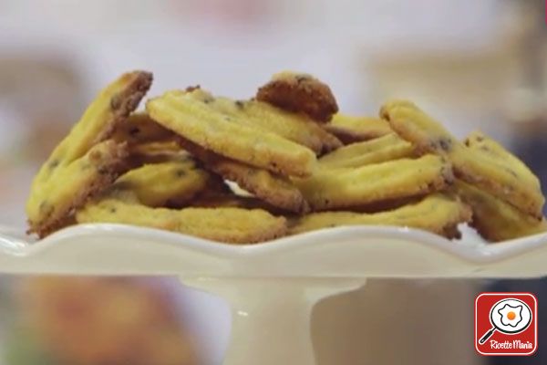 Ricetta Crumiri - Molto Bene Crumiri - Molto Bene