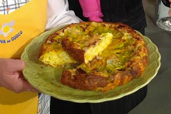 Frittatone con fiori di zucca