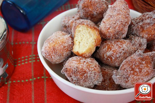 Frittelle al cocco