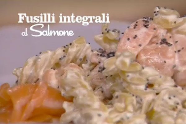 Fusilli integrali al salmone - I men di Benedetta