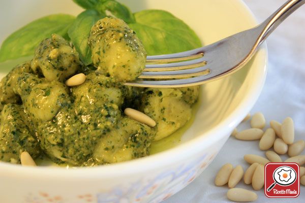 Gnocchi al pesto