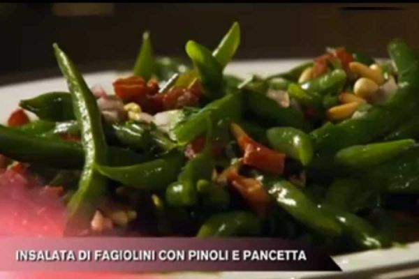 Insalata di fagiolini con pinoli e pancetta - Cucina con Buddy