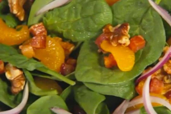 Insalata di spinaci e mandarini - Cucina con Buddy