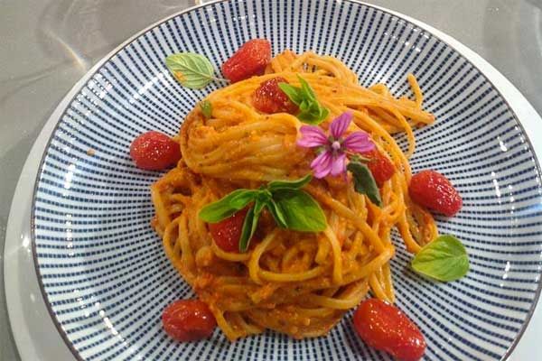 Linguine al pesto di 6 pomodori - Sergio Barzetti