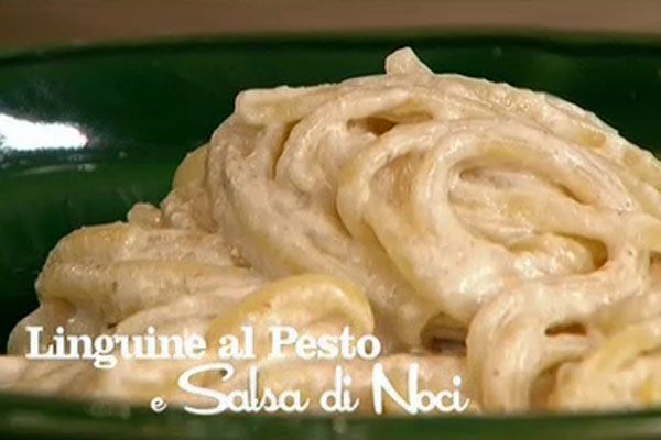 Linguine al pesto e salsa di noci - I menu di Benedetta