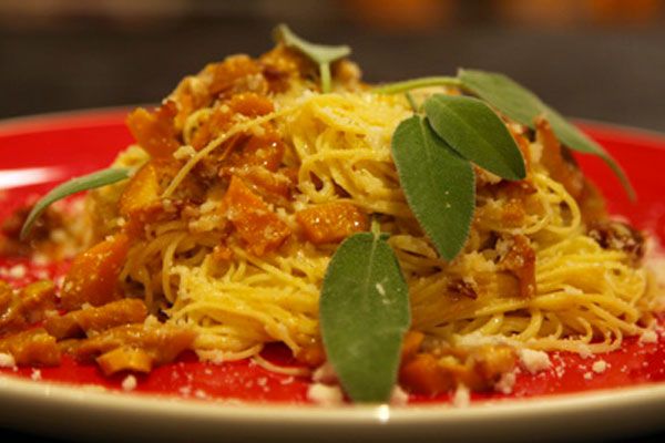 Maccheroni con funghi e zucca