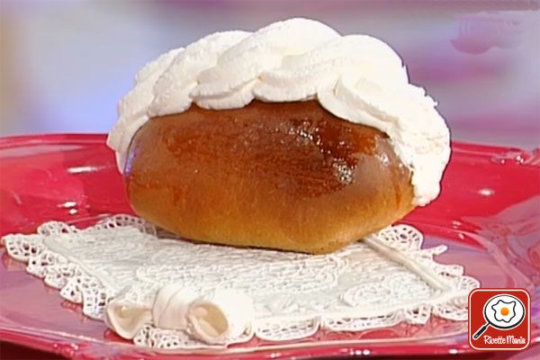 Ricetta Maritozzi alla panna Maritozzi alla panna