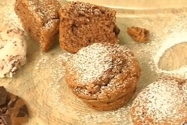 Muffin di orzo al cioccolato - cotto e mangiato