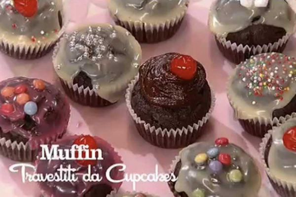 Ricetta Muffin traverstiti da cupcakes - I Menų di Benedetta Muffin traverstiti da cupcakes - I Menų di Benedetta