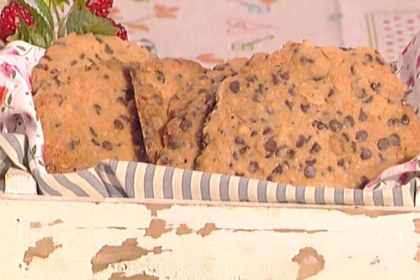 Cookies con gocce di cioccolato - Ambra Romani