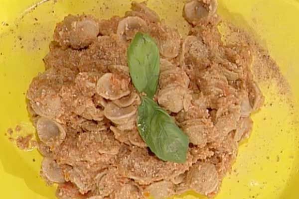 Orecchiette al pesto trapanese