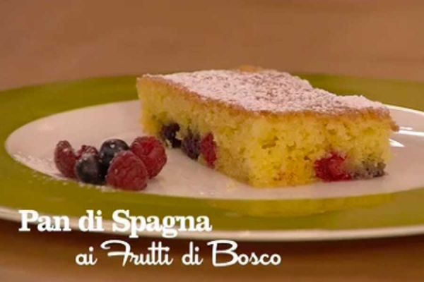 Pan di spagna ai frutti di bosco - I men di Benedetta