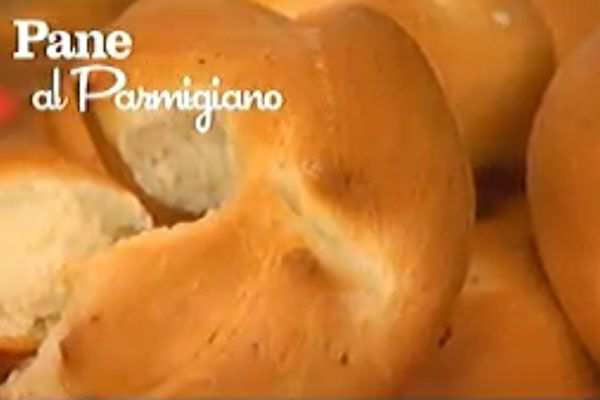 Pane al parmigiano - I menù di Benedetta