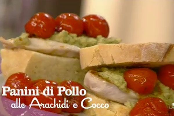 Panini di pollo alle arachidi e cocco - I men di Benedetta