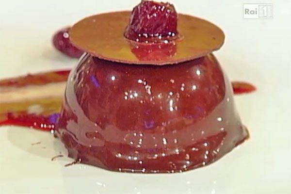 Panna cotta al cioccolato e amarene - Sal De Riso