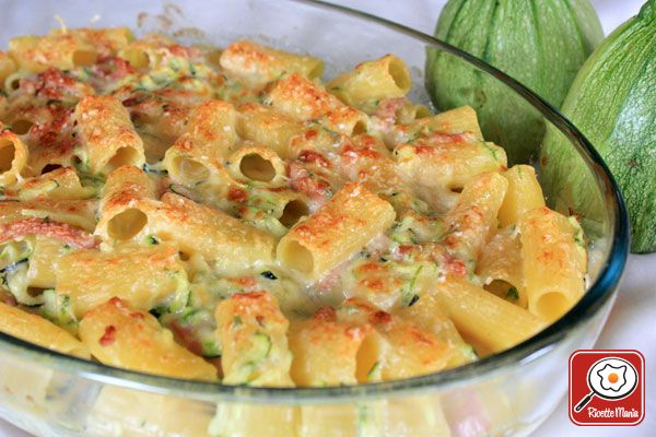 Pasta gratinata con le zucchine