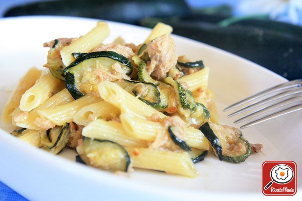 Pasta al tonno e zucchine