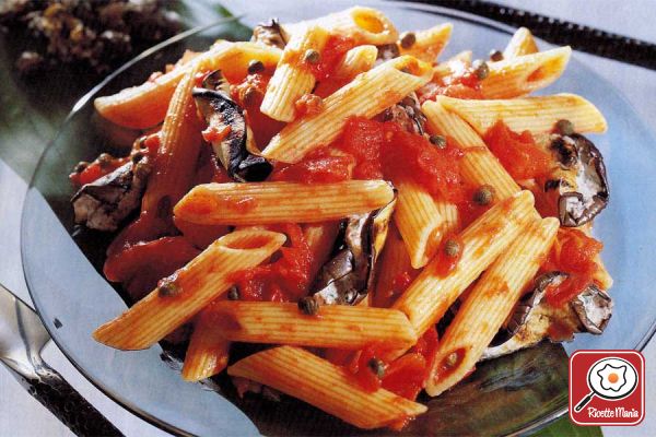 Penne con involtini di melanzane