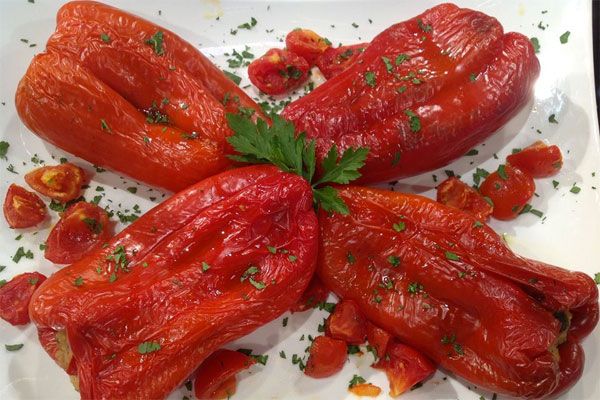 Ricetta Peperoni imbottiti alla siciliana - Anna Moroni Peperoni imbottiti alla siciliana - Anna Moroni