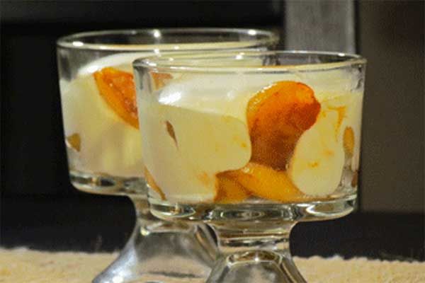 Ricetta Pesche con lo zabaione al prosecco - Cucina con Buddy Pesche con lo zabaione al prosecco - Cucina con Buddy
