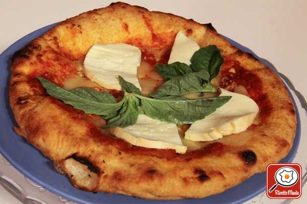 Pizza montanara alla Starita