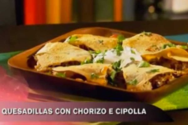 Quesadillas con chorizo e cipolla - Cucina con Buddy